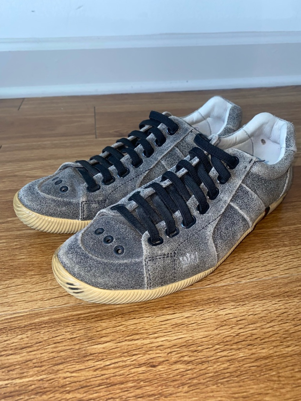 Women’s Osklen Riva sneakers 7.5 39